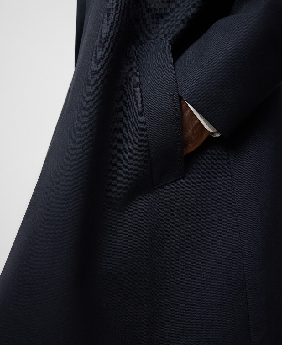 gabardina recta de cuello abierto para hombre