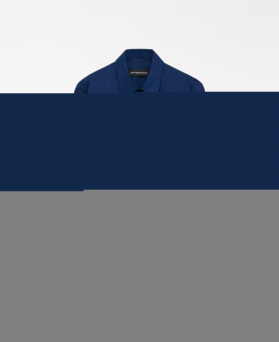 camisa de cuello abierto de corte regular para hombre