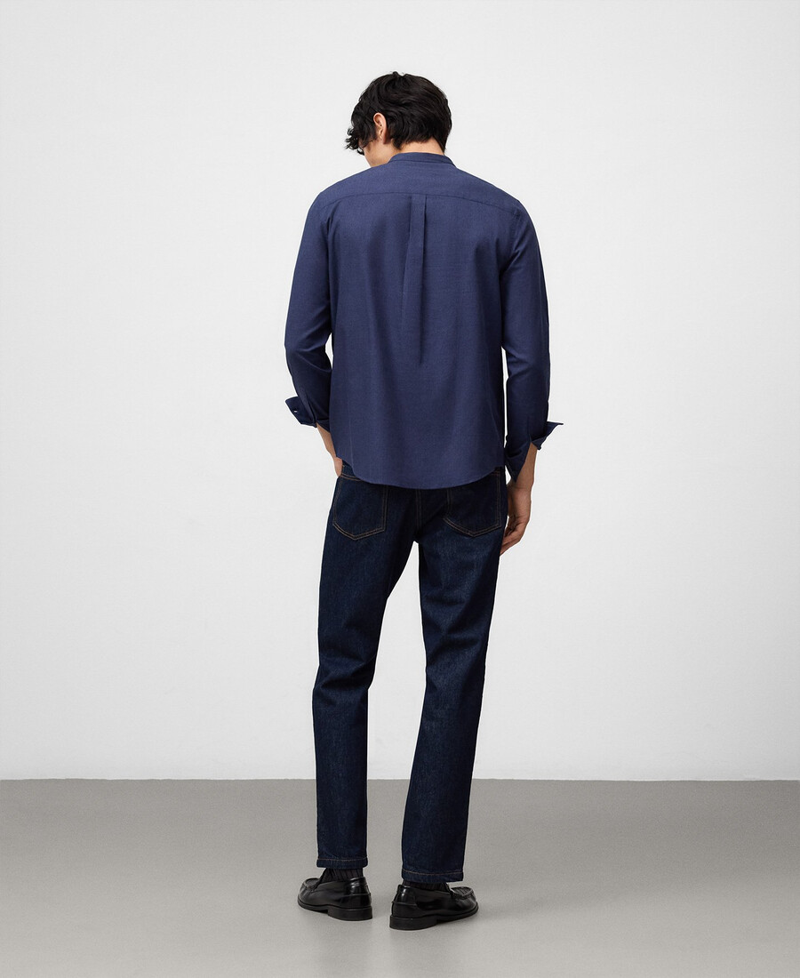 camisa de cuello mandarín de corte regular para hombre