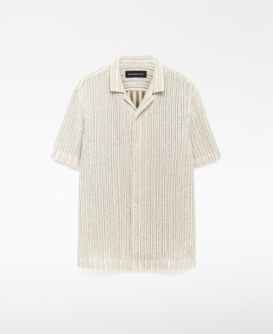 camisa estructurada con cuello bowling para hombre