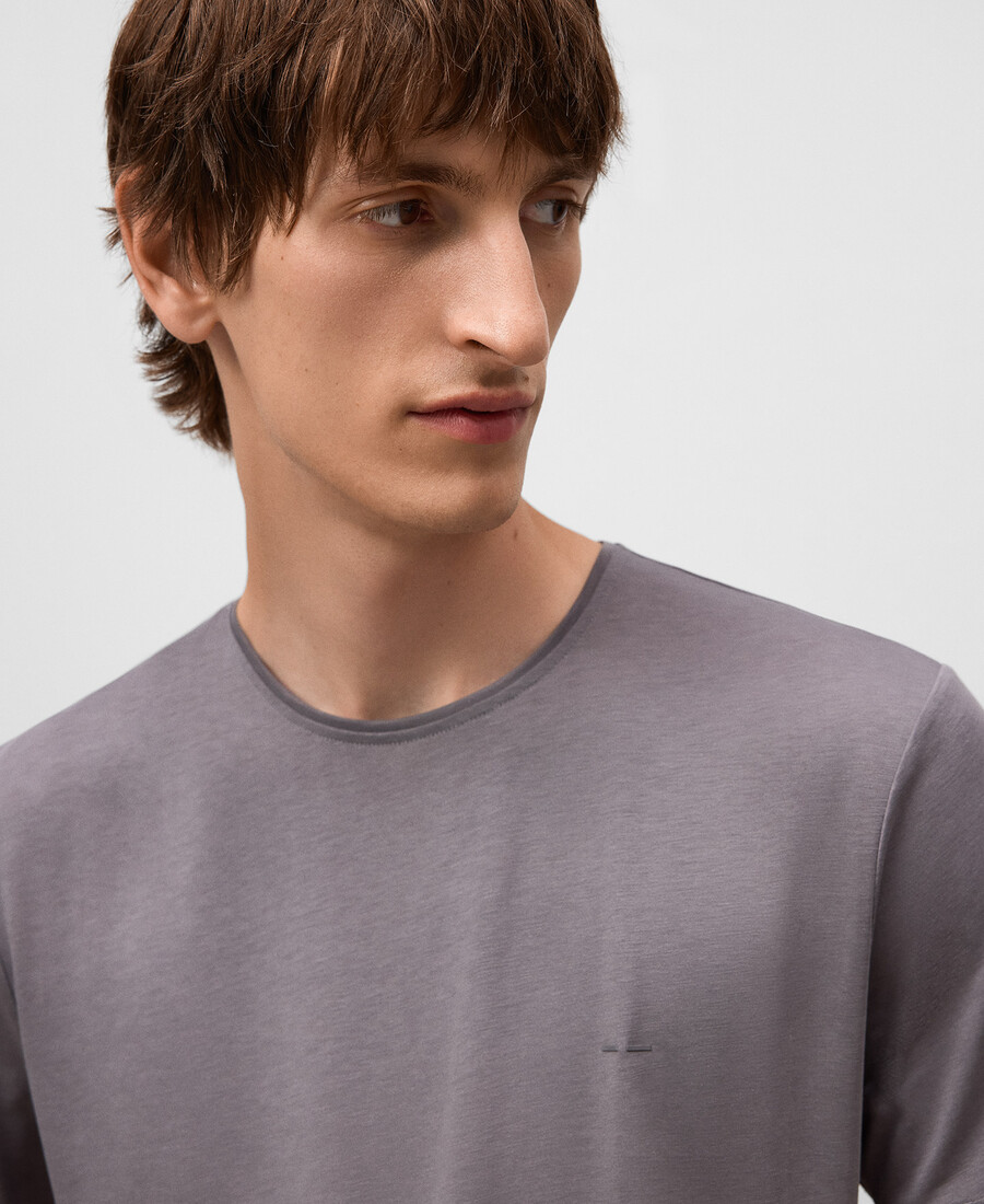 camiseta de manga corta de corte regular para hombre