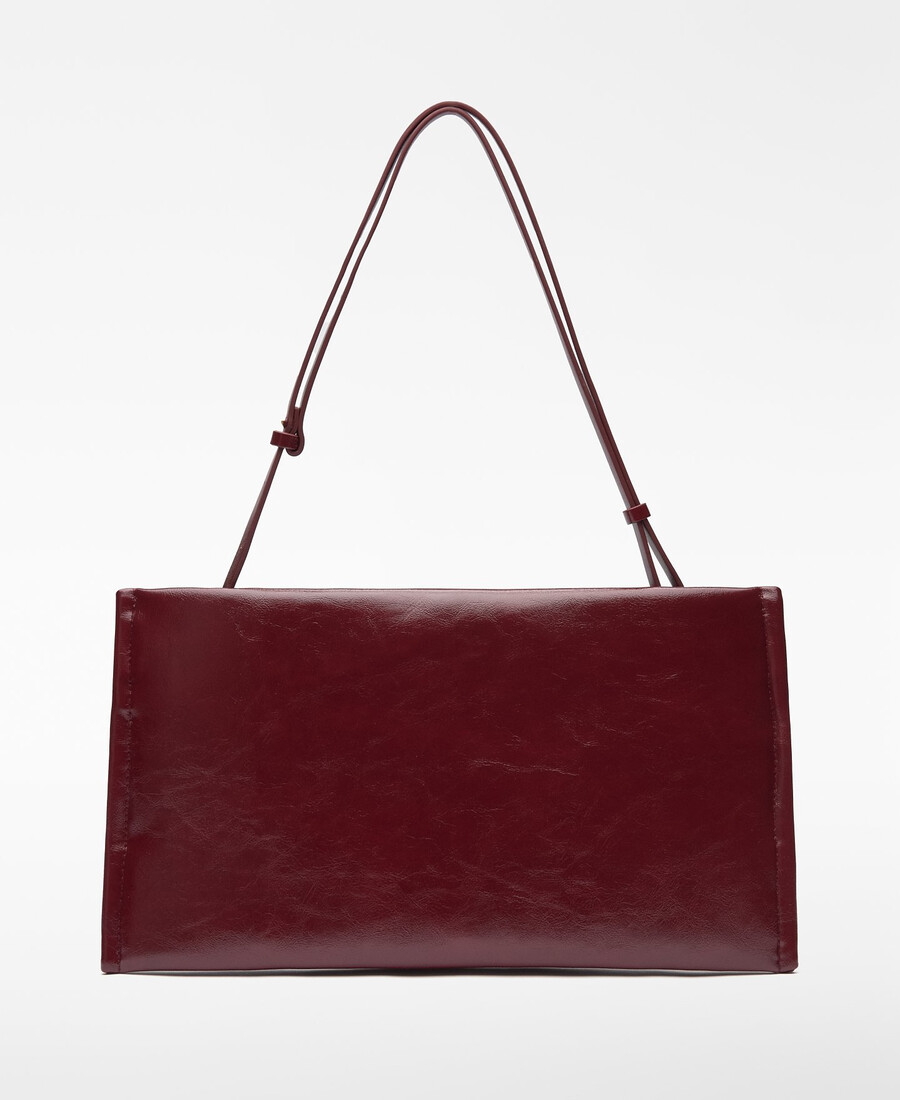 clutch acolchado de piel y no piel para mujer
