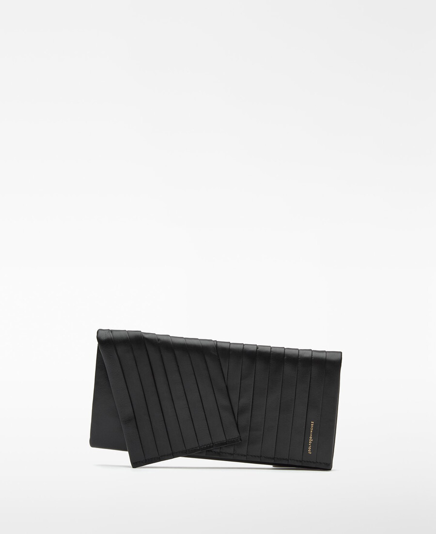 clutch maxi plisado de piel para mujer