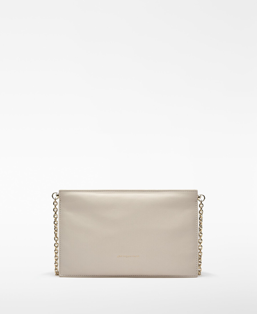clutch acolchado de piel para mujer