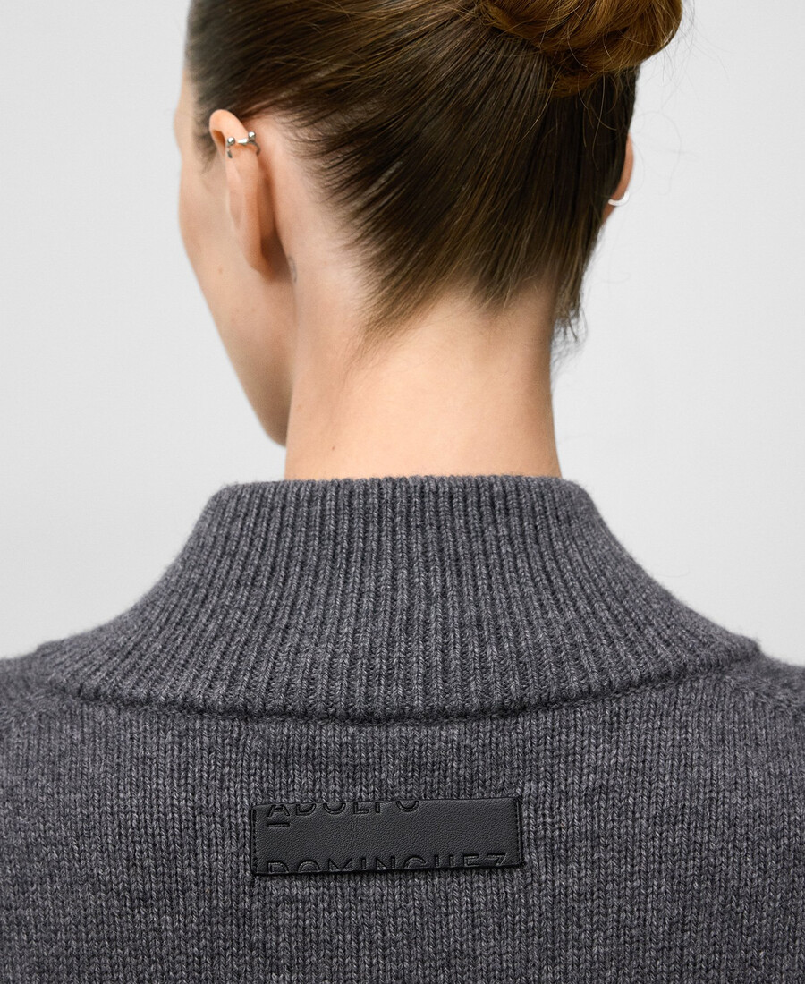 cárdigan de cuello alto de lana merino para mujer