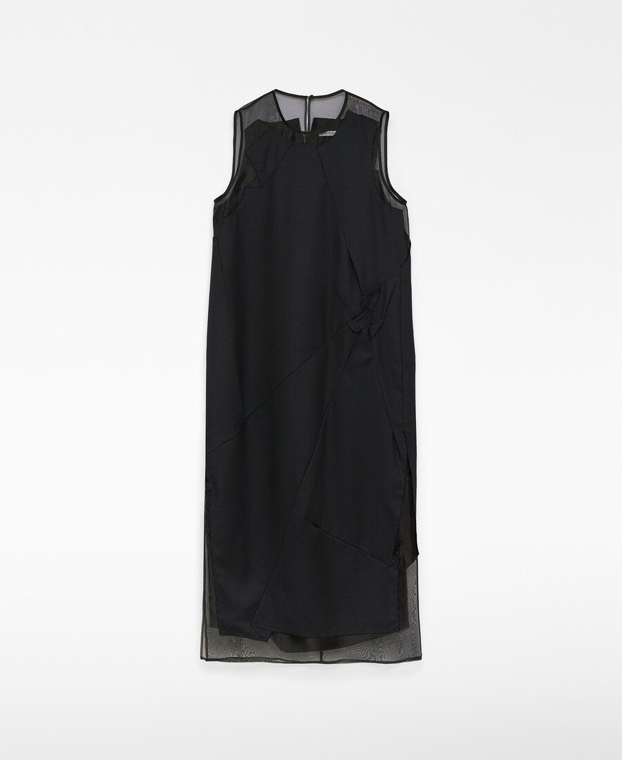 vestido de mujer con tejido arrugado en contraste