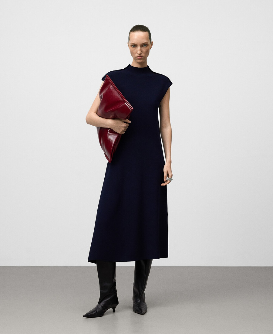 vestido de punto con cuello perkins para mujer