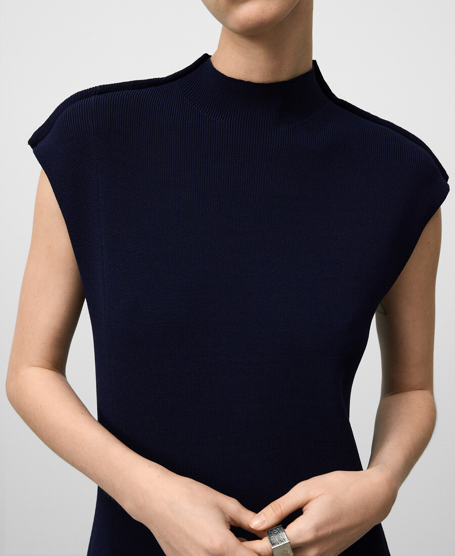 vestido de punto con cuello perkins para mujer