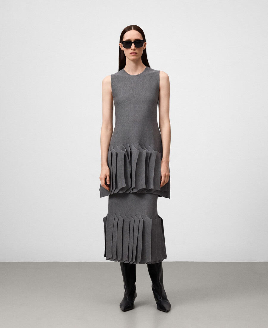 vestido de punto con dobladillo plisado para mujer
