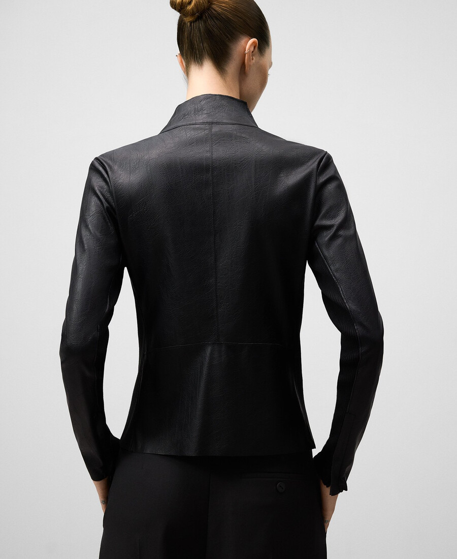 chaqueta biker de piel y no piel para mujer