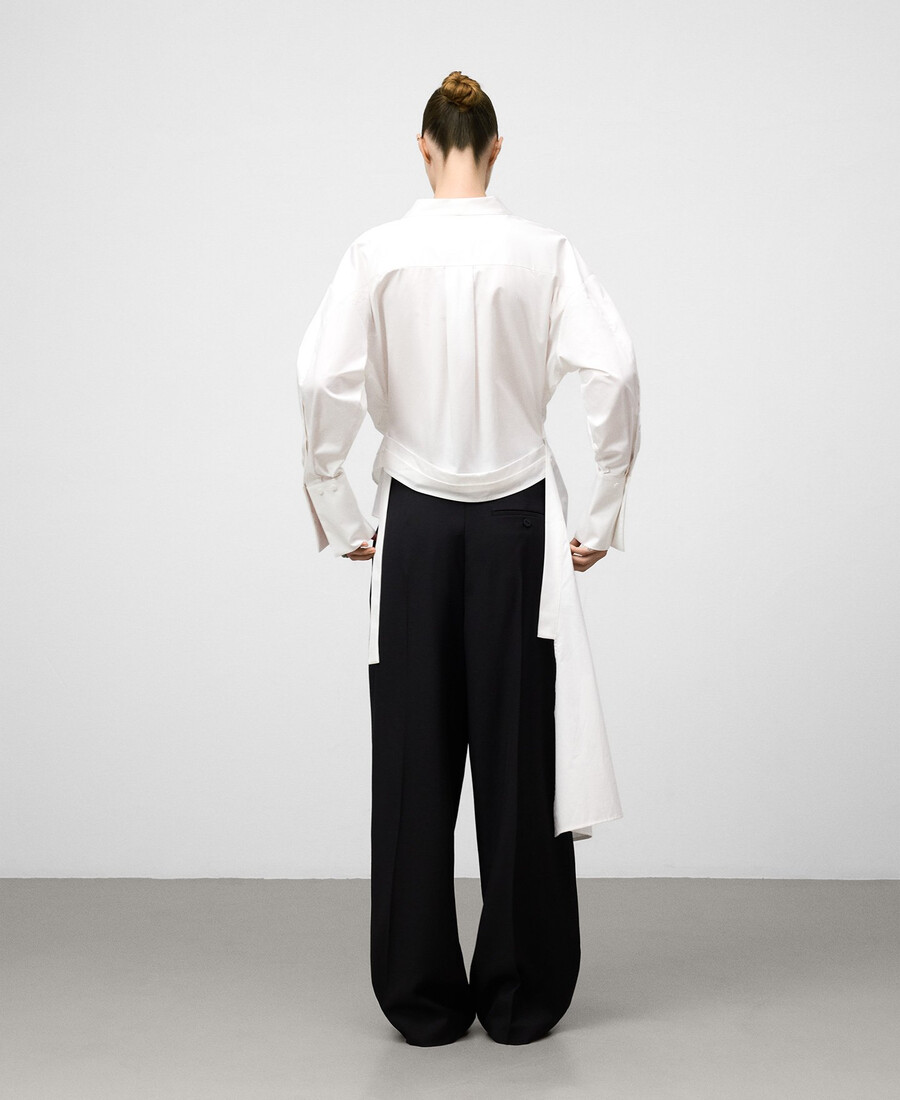 camisa cruzada con godet lateral mujer