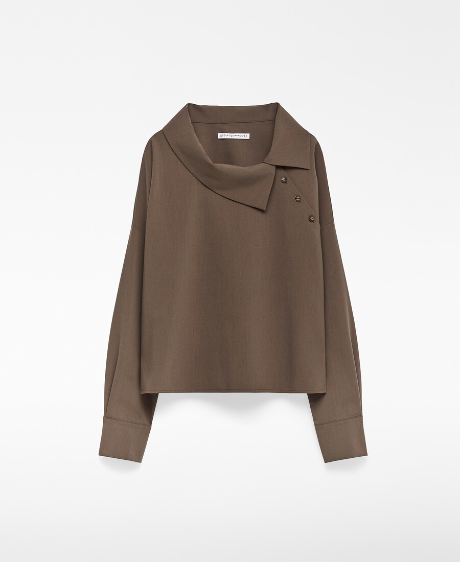camisa de mujer con cuello de solapa asimétrico