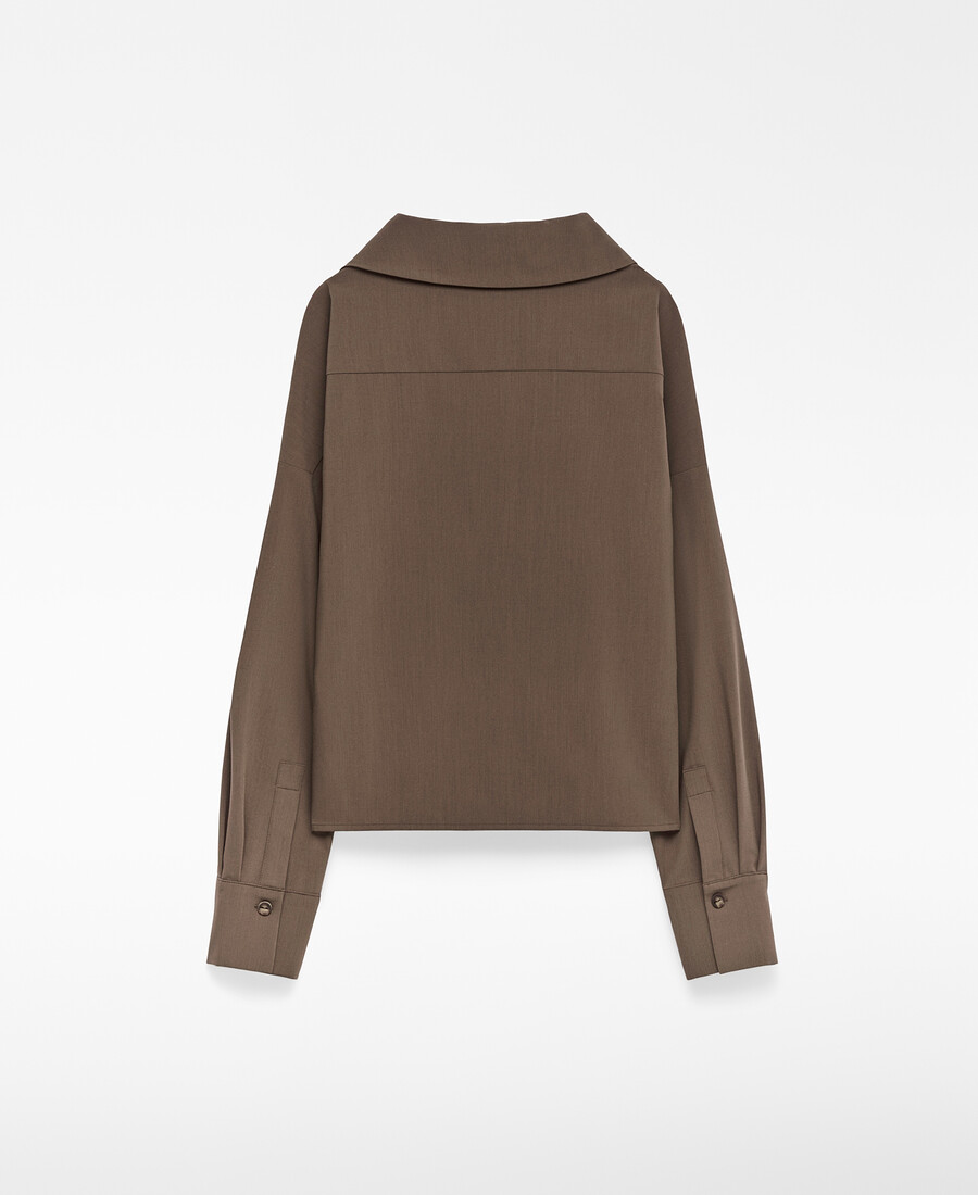 camisa de mujer con cuello de solapa asimétrico