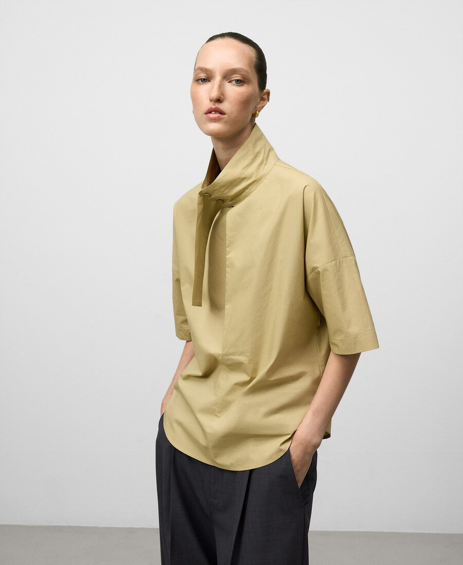 camisa de manga corta con cuello mao para mujer