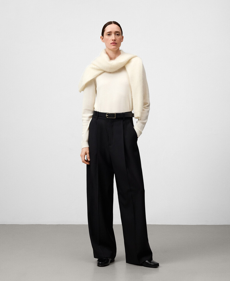 suéter de cuello redondo de lana merino para mujer