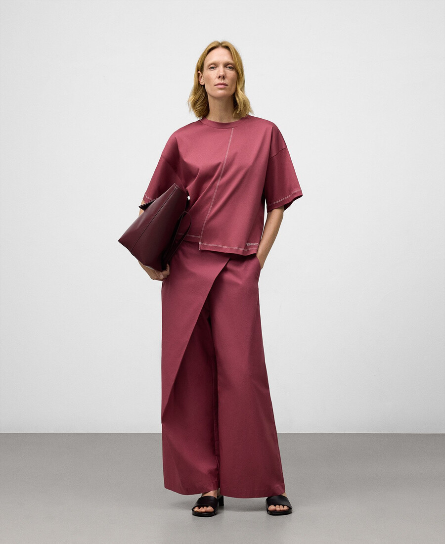 camiseta asimétrica de corte relajado para mujer