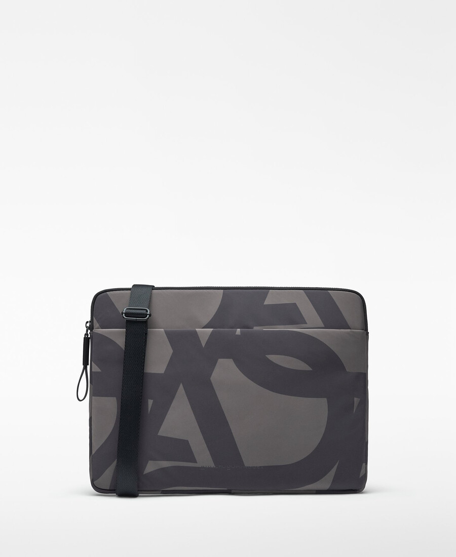 funda para portátil de nailon con logo maxi para mujer