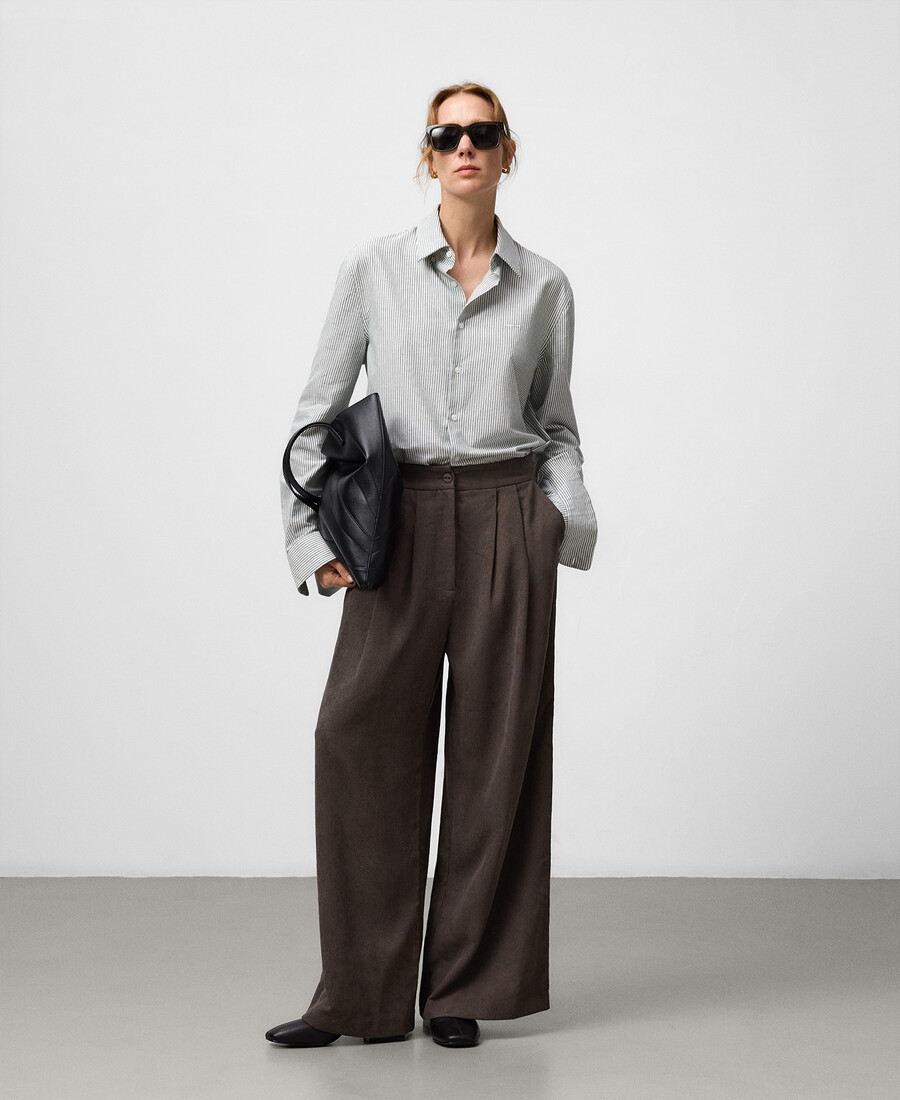 pantalones anchos de pana para mujer