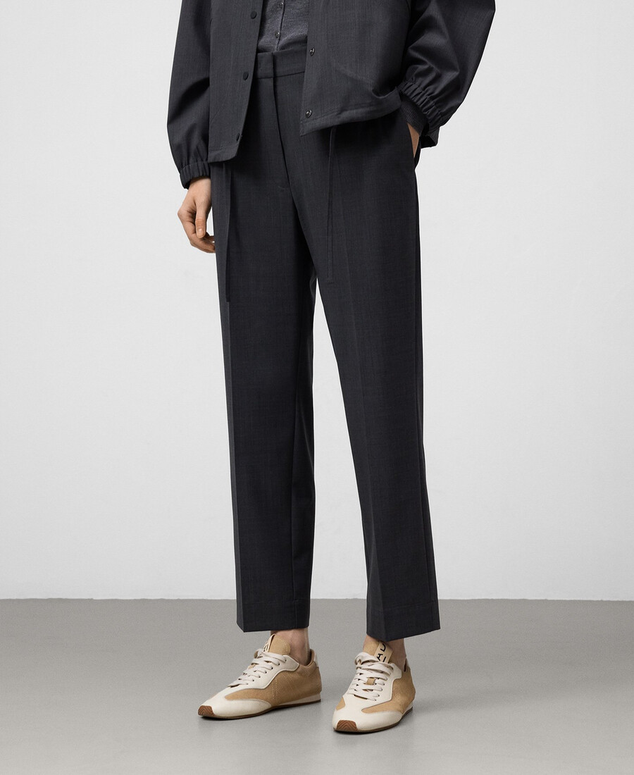 pantalón recto hasta el tobillo mujer