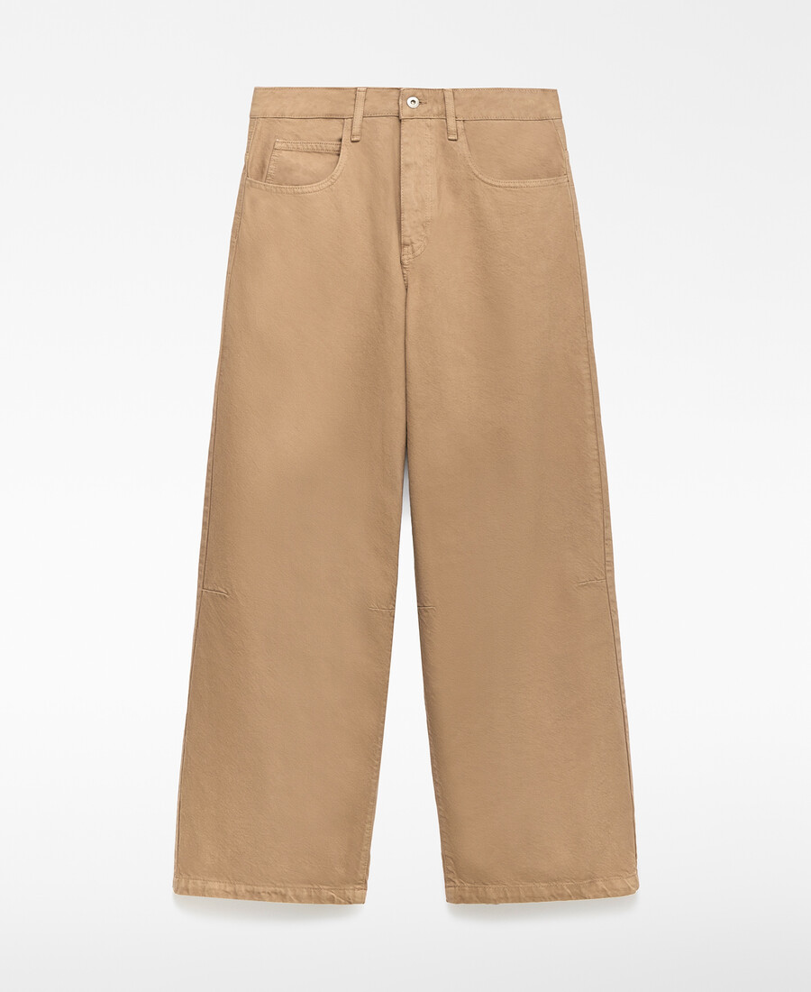 pantalones de mezclilla camel con corte barril para mujer