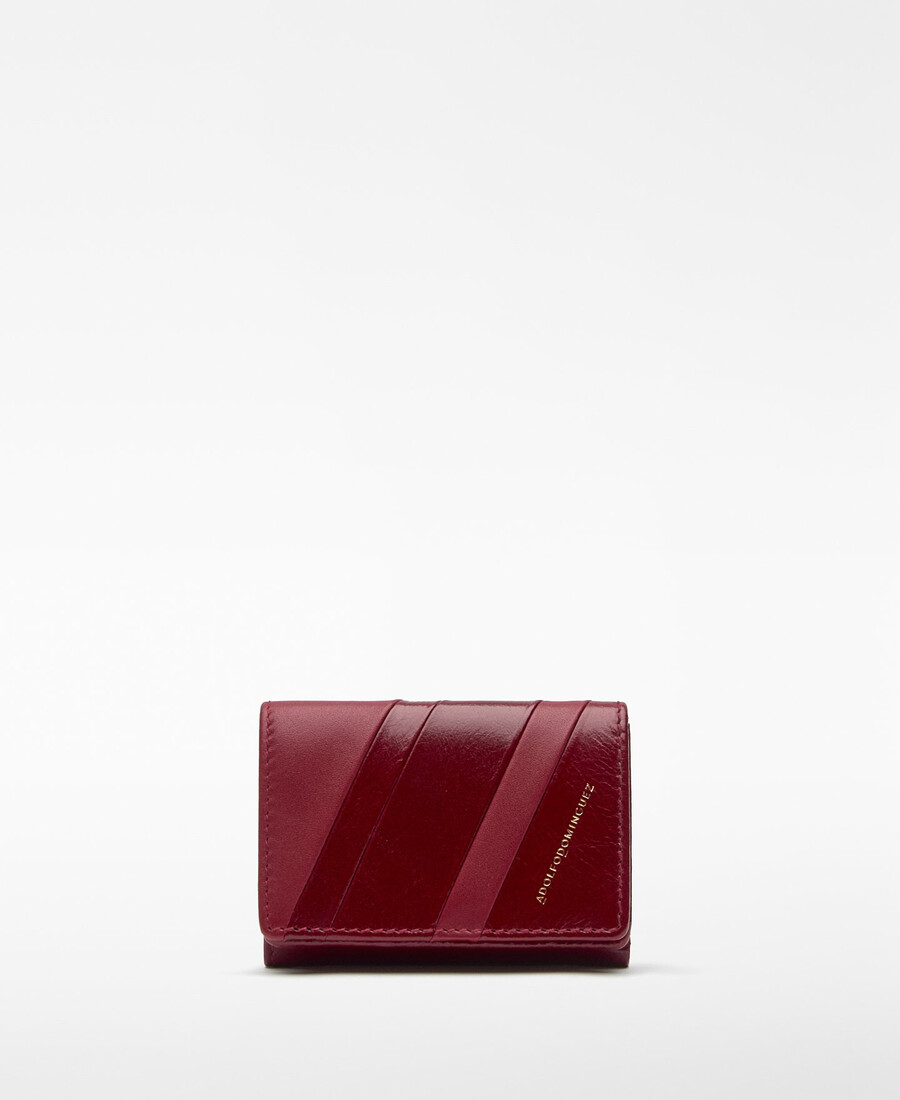 cartera de mujer con solapa y patchwork de piel